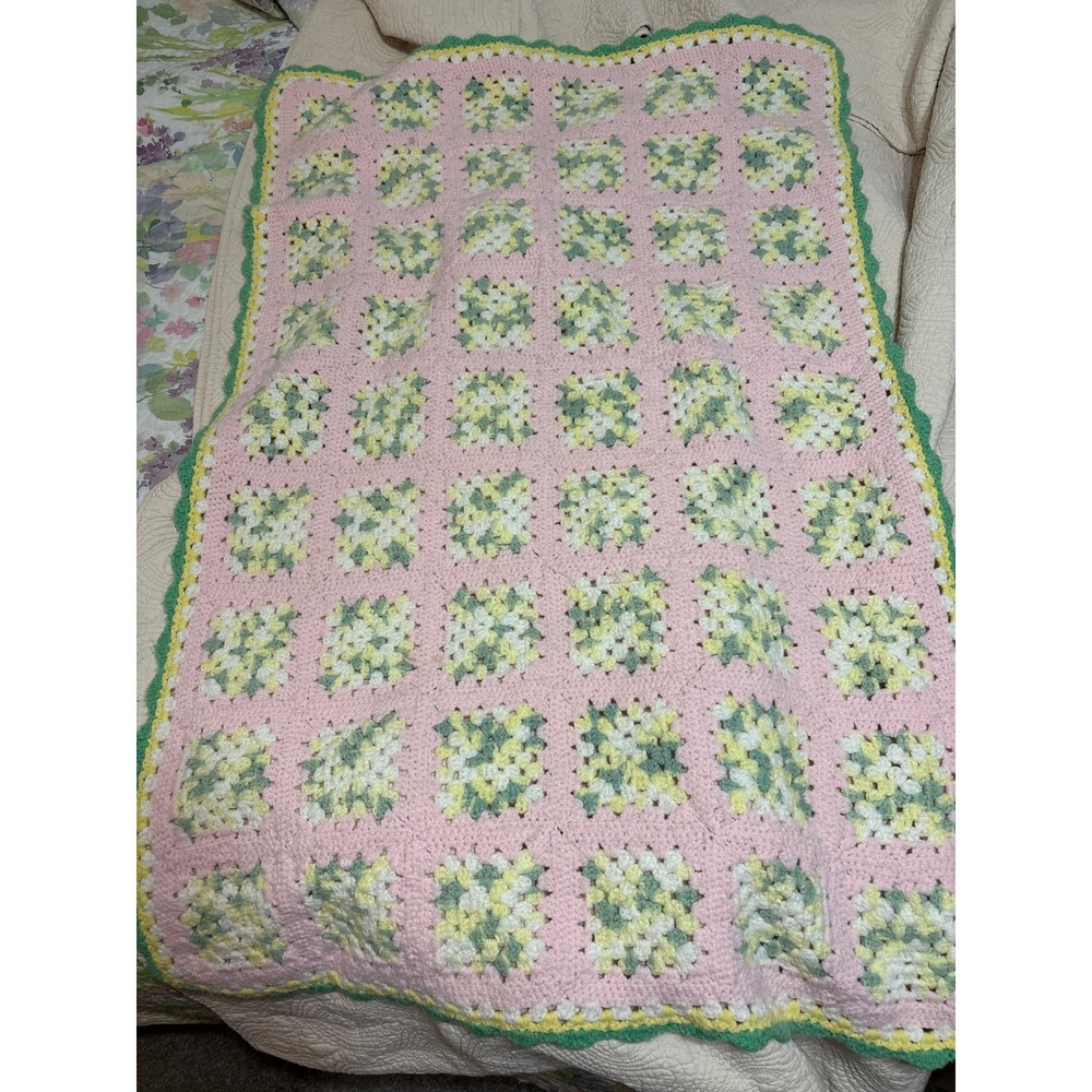 Handmade Crochet Granny Square‎ Baby Blanket Pink Yellow Green Scalloped Edge